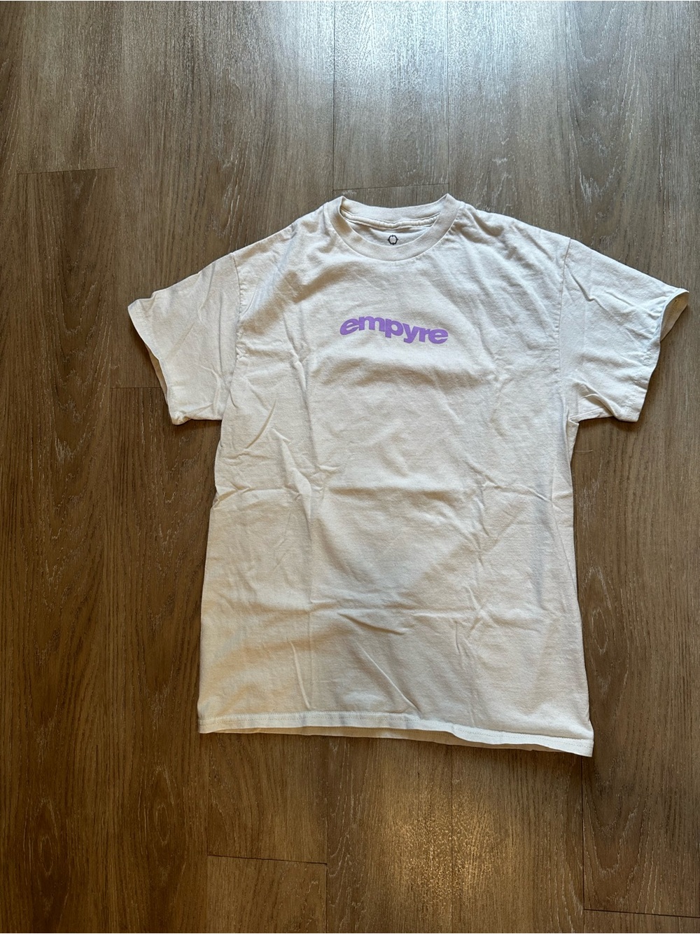 Empyre Botanical Skull Cream Graphic Tee Menโs M